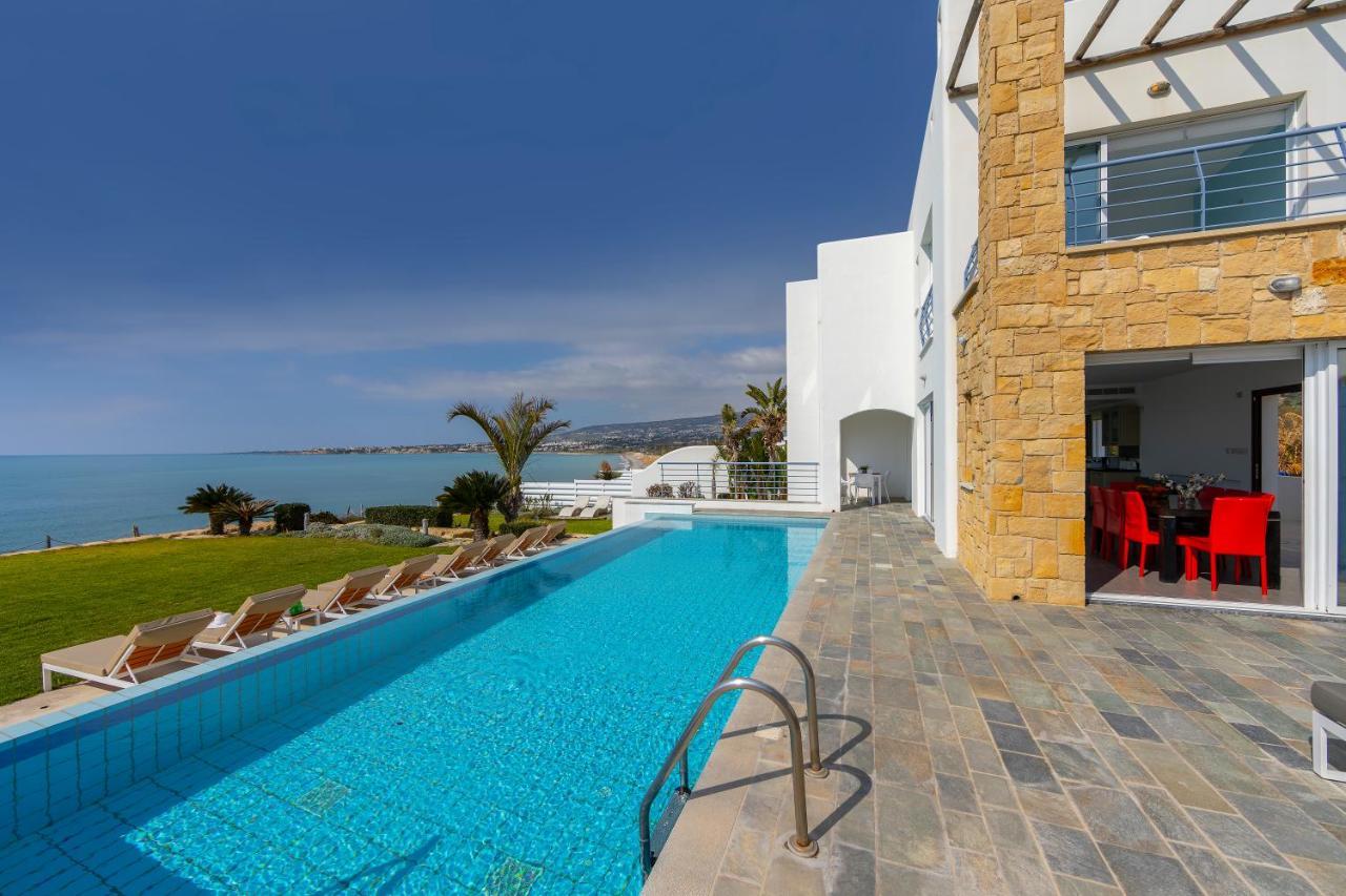 Blue Coral Beach Villas Three Exclusive Villas - Poseidon - Nautilus - Oceanos - And - Baby Coral Bungalow Coral Bay Exterior photo