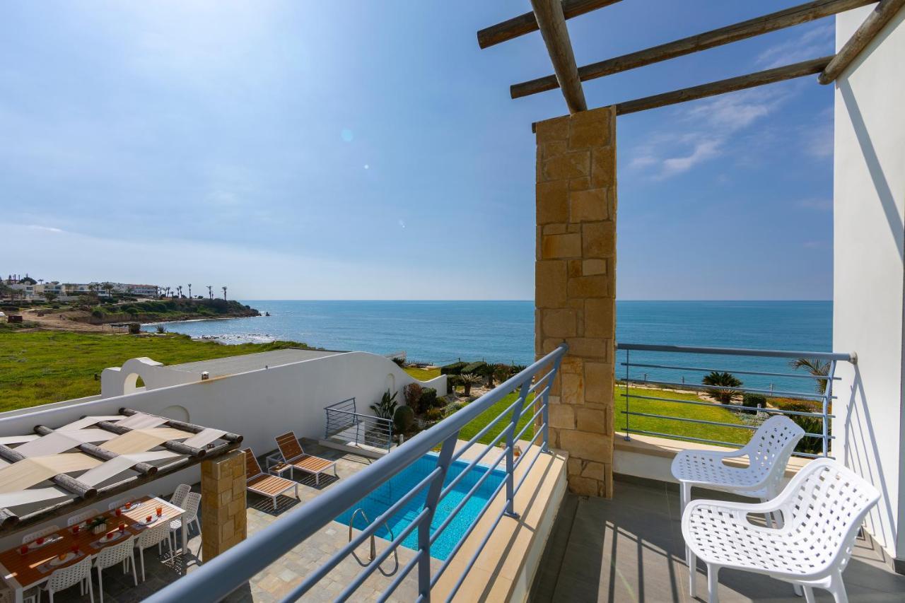 Blue Coral Beach Villas Three Exclusive Villas - Poseidon - Nautilus - Oceanos - And - Baby Coral Bungalow Coral Bay Exterior photo
