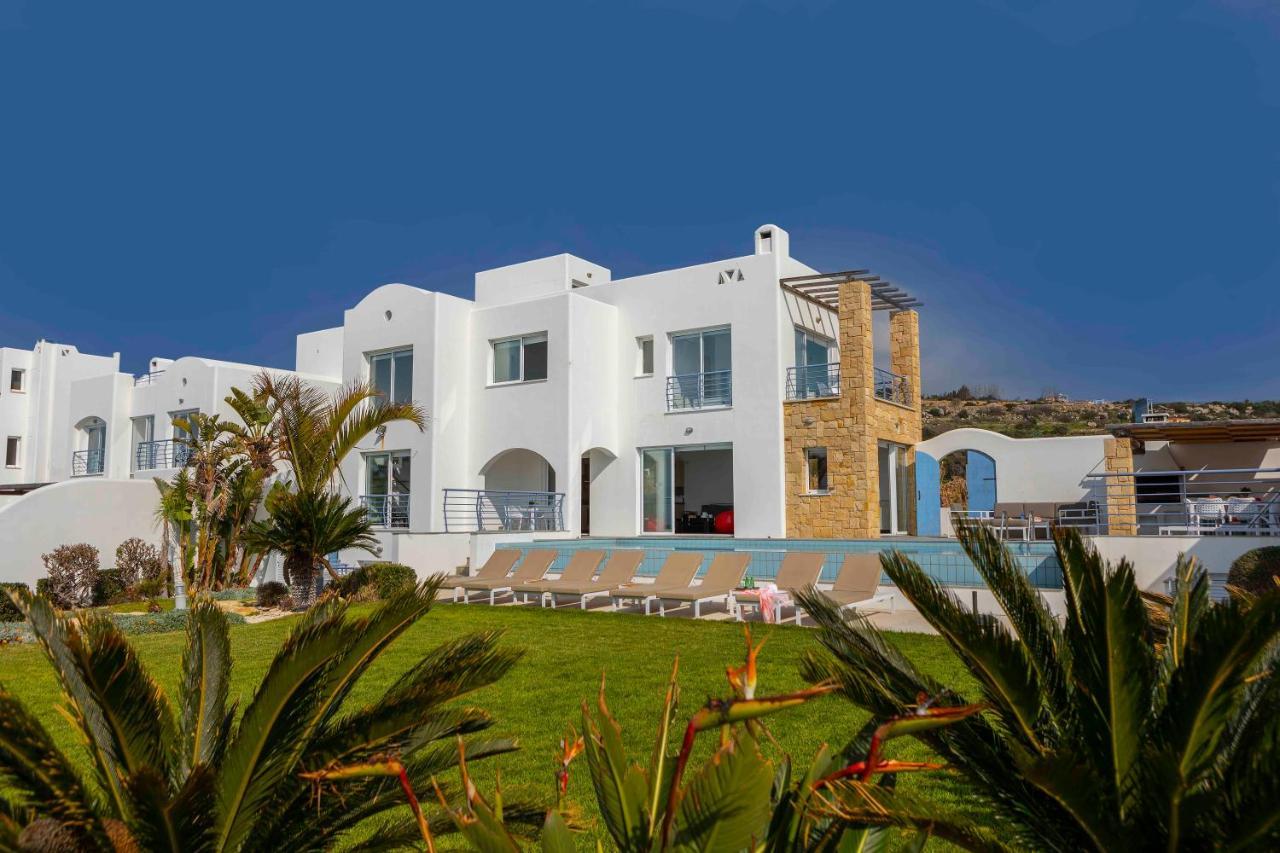 Blue Coral Beach Villas Three Exclusive Villas - Poseidon - Nautilus - Oceanos - And - Baby Coral Bungalow Coral Bay Exterior photo