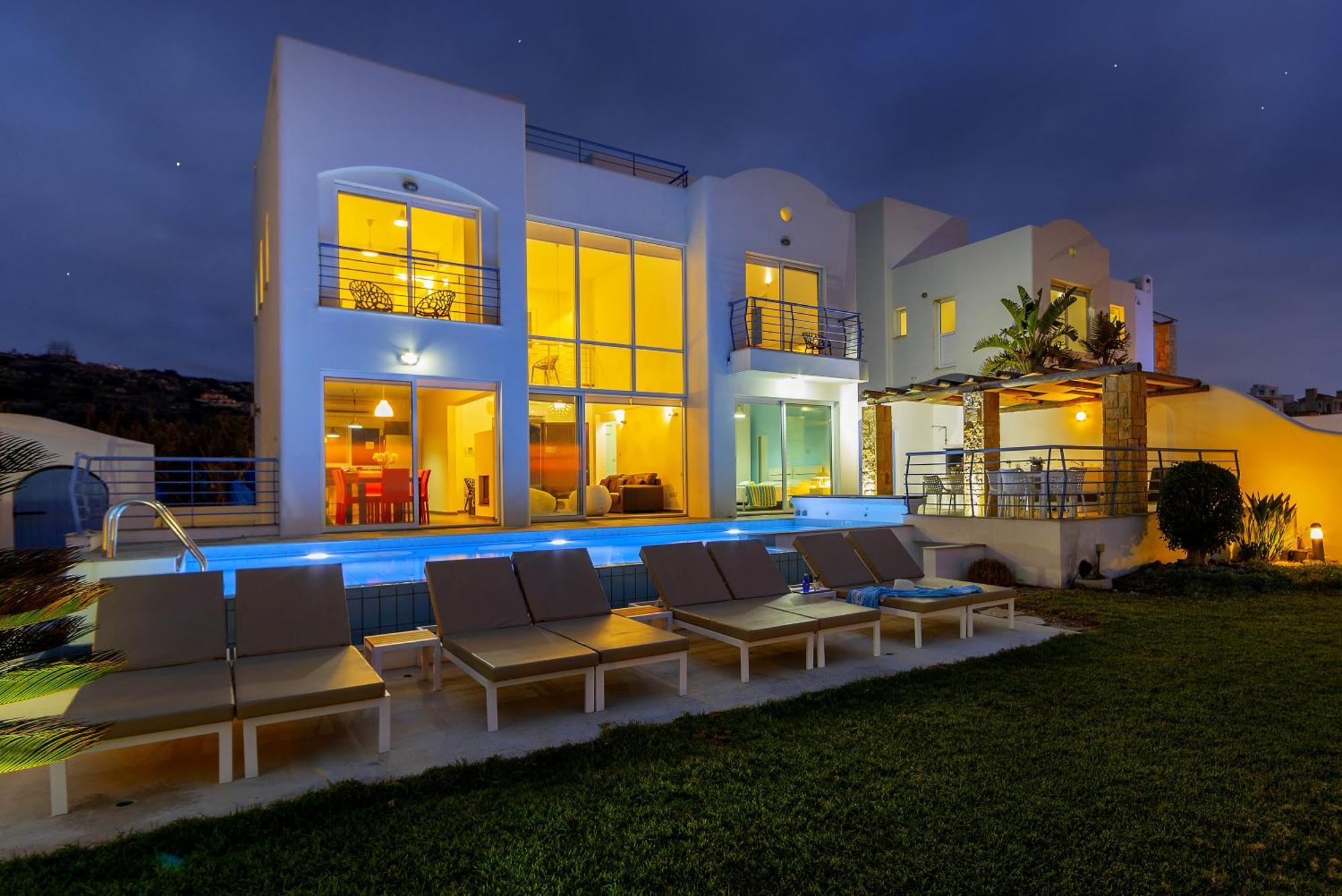 Blue Coral Beach Villas Three Exclusive Villas - Poseidon - Nautilus - Oceanos - And - Baby Coral Bungalow Coral Bay Exterior photo